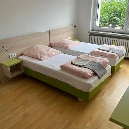 Waffel Cafe Monteurwohnung Kassel