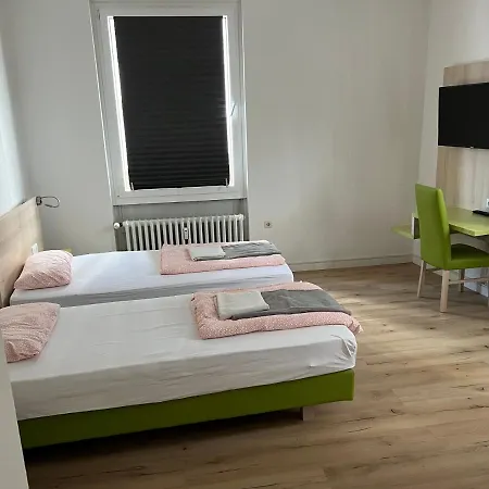 Waffel Cafe Monteurwohnung * Κάσελ