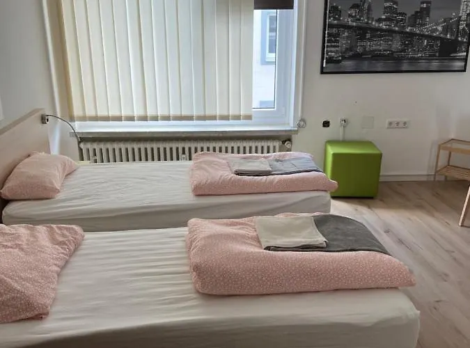 Waffel Cafe Monteurwohnung * Kassel